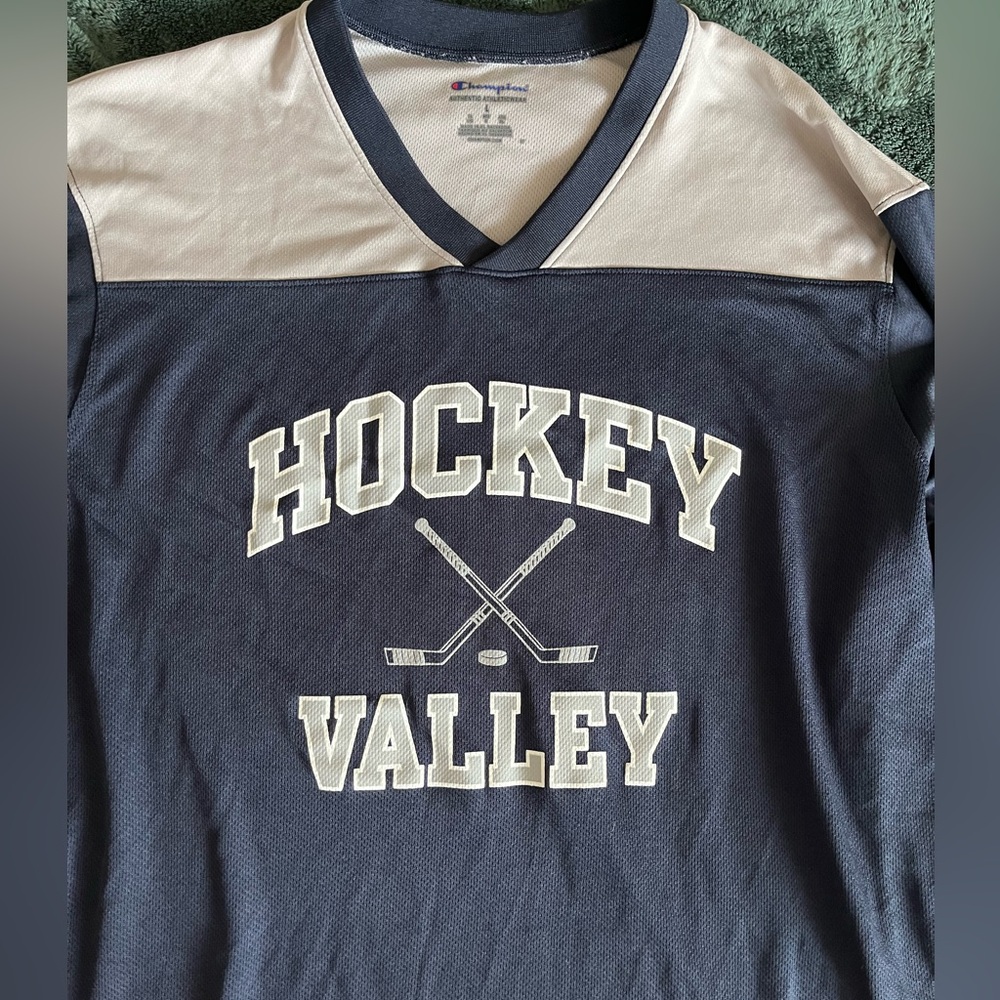 VINTAGE CHAMPION PENN STATE HOCKEY JERSEY!